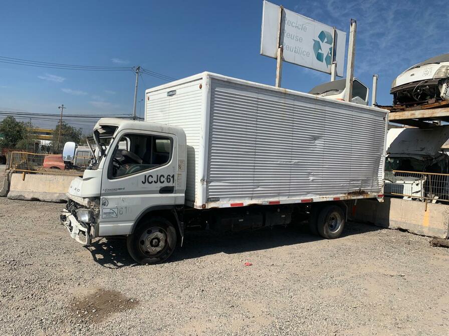  Mitsubishi CANTER 2016 